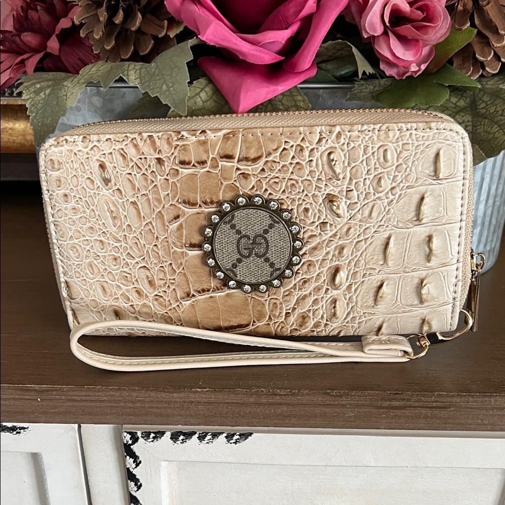 Beige Crocodile Embossed Women's Wristlet